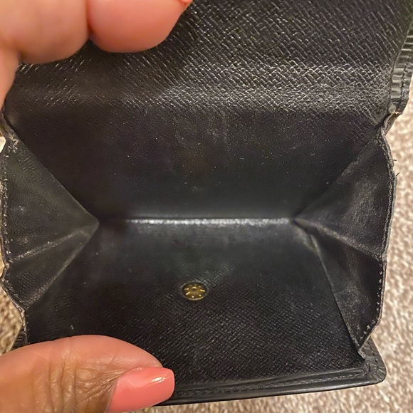 Louis Vuitton compact wallet - Picture 7 of 11